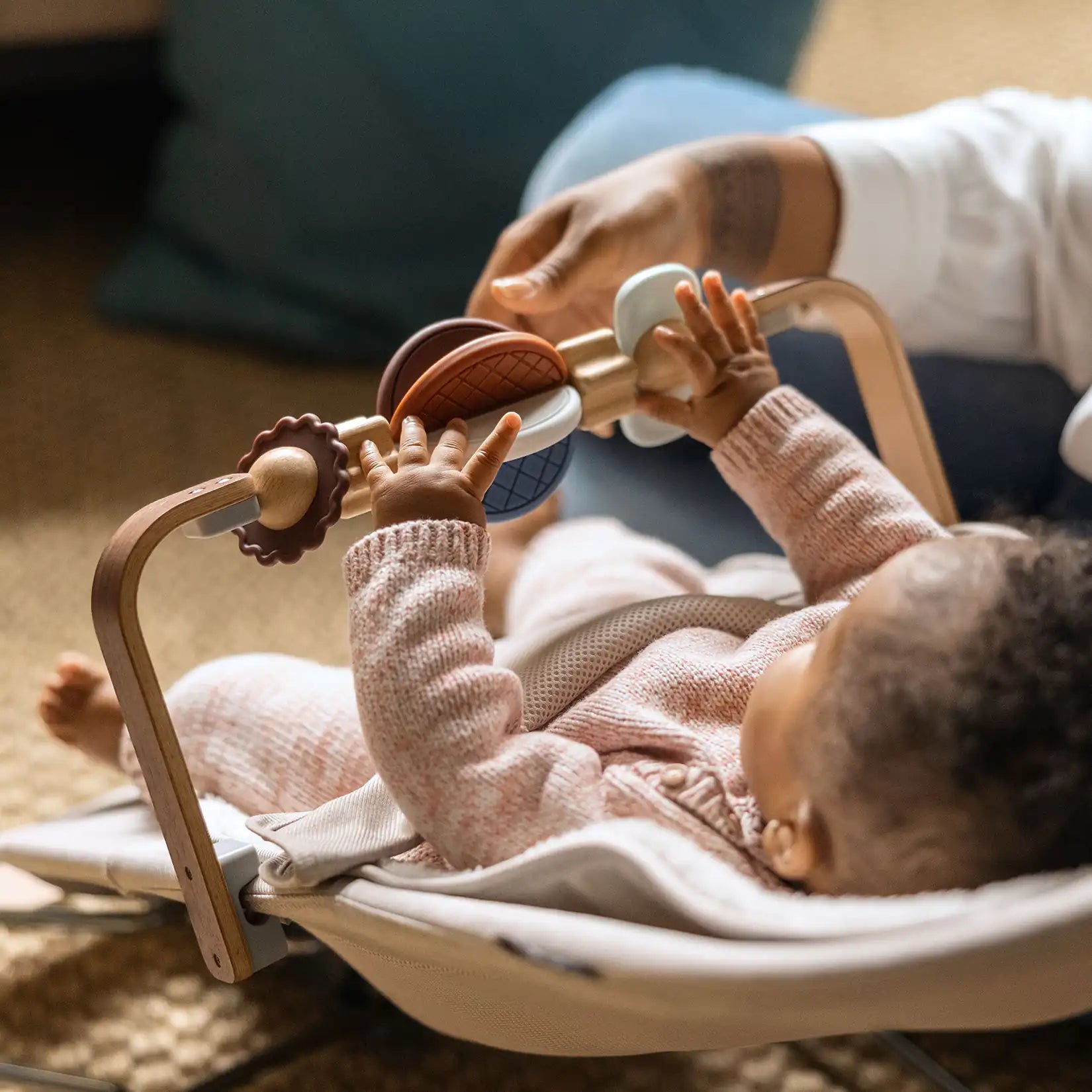 Uppababy Babywippe Mira Spielbogen
