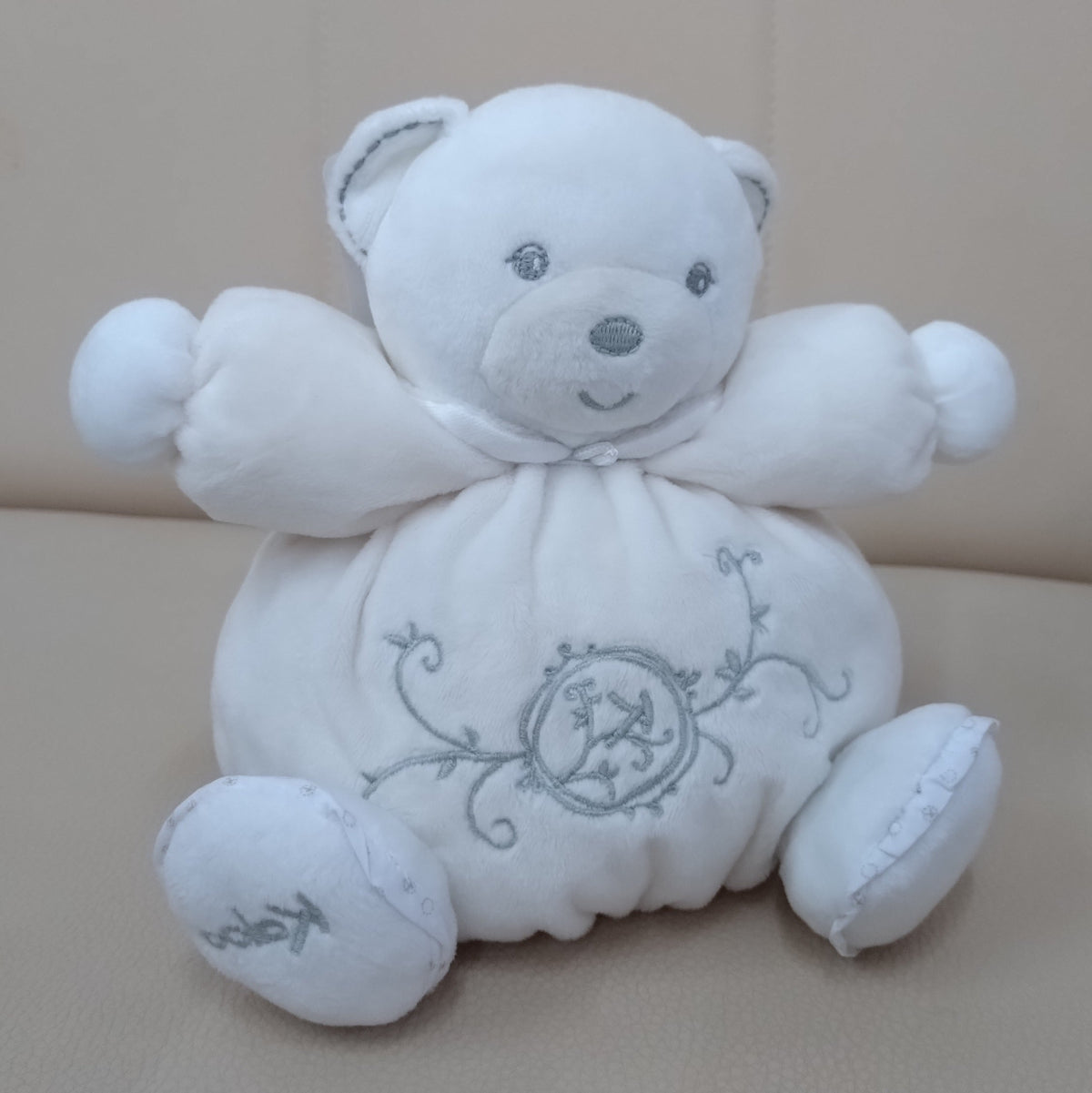 Kaloo Spieluhr Bär