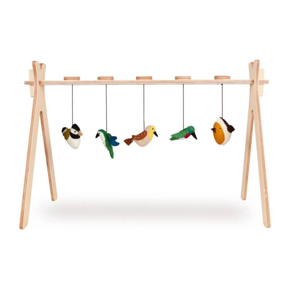 Quax Spieltrapez aus Holz mit Strickfiguren Vögel