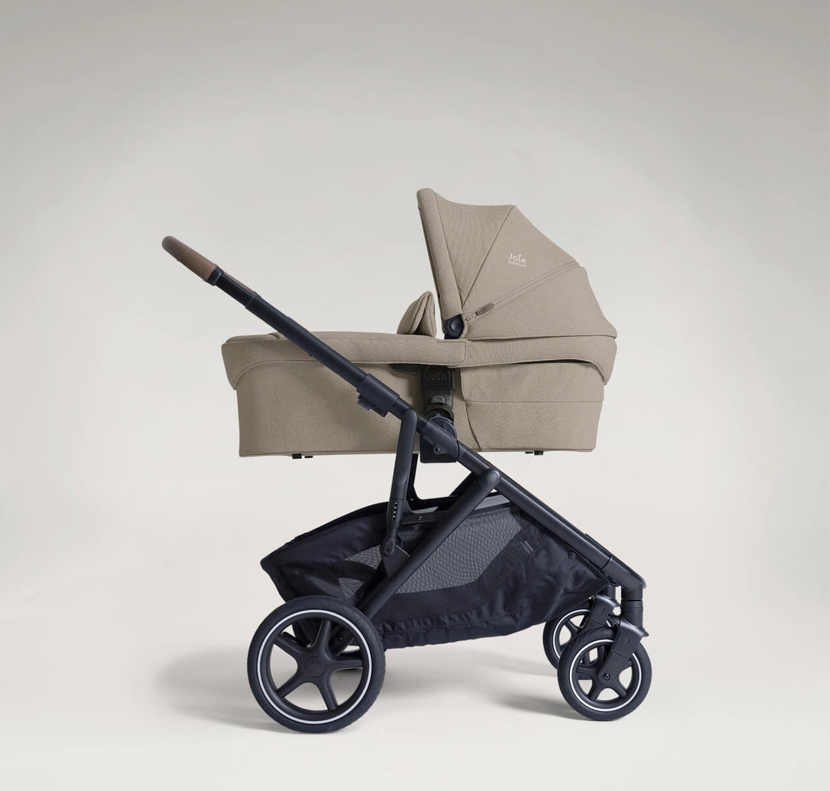 Joie Versiti Trio Set Kinderwagen Sandstone