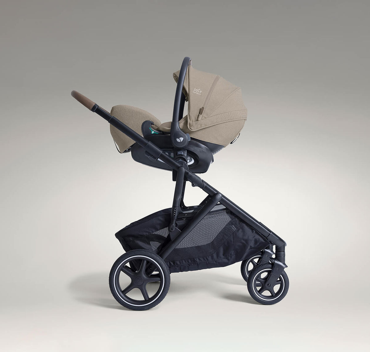 Joie Versiti Trio Set Kinderwagen Sandstone