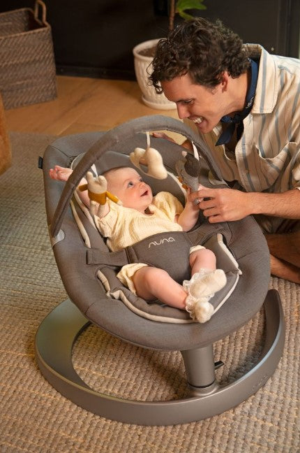 Nuna LEAF Grow Wippe mit Spielbügel