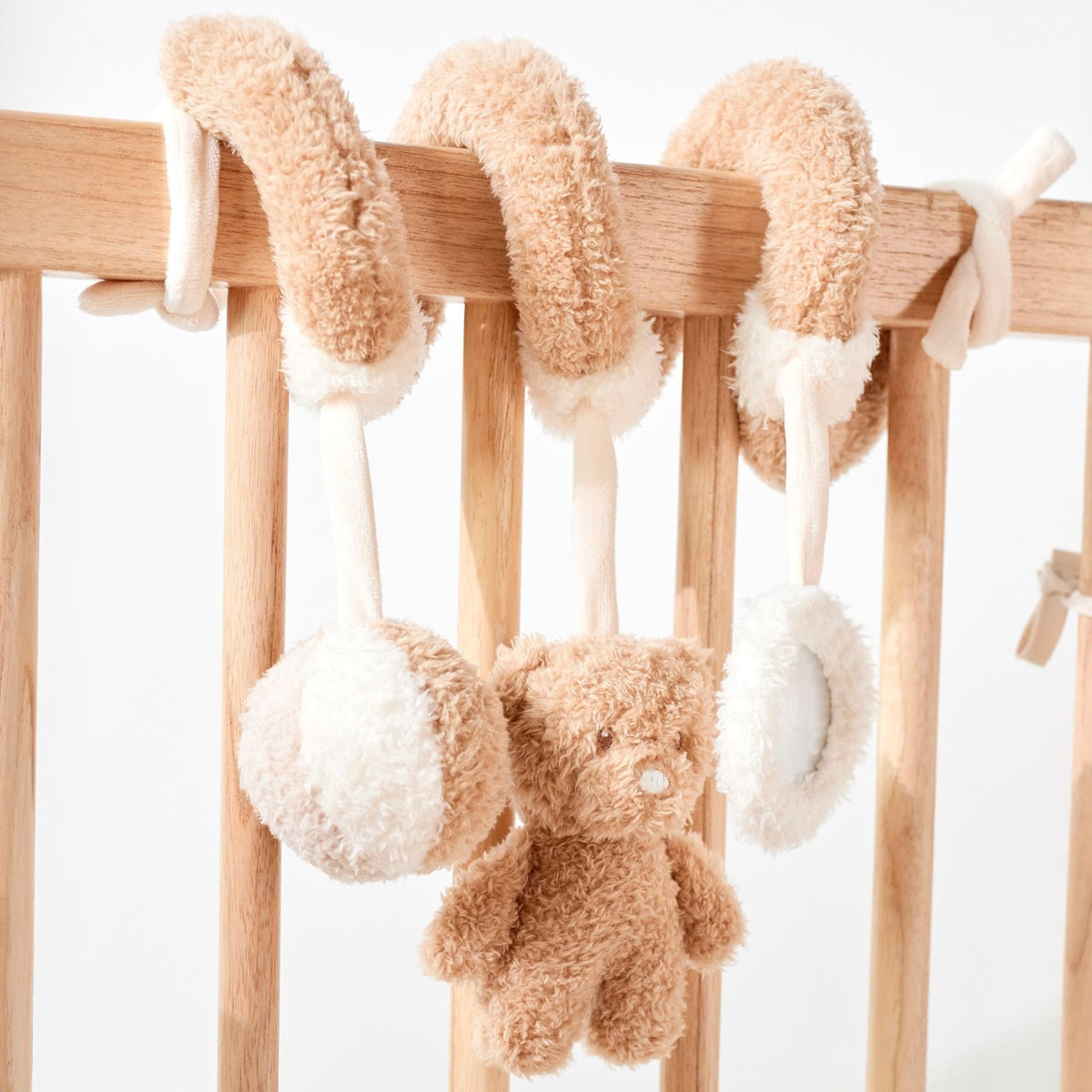 NATTOU Teddy Spielspirale