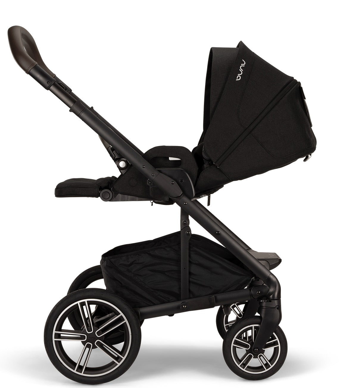 Nuna Mixx Next Bundle 4in1 caviar mit Arra Flex & Base Next *Sale*