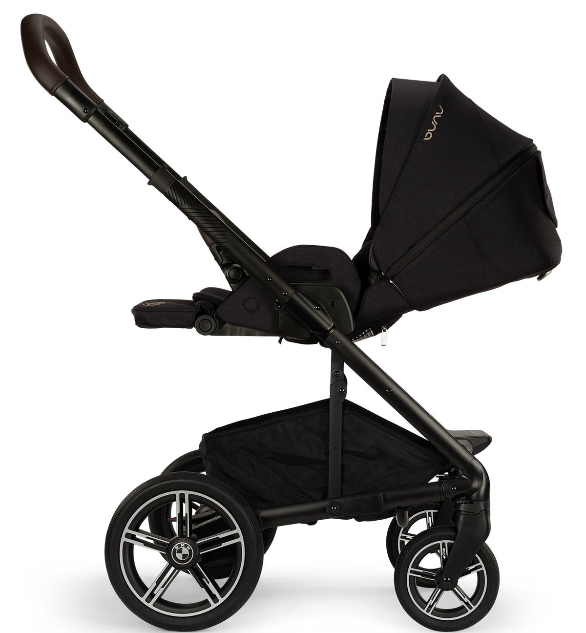 Nuna Mixx next BMW Kollektion Set Kinderwagen mit Babywanne