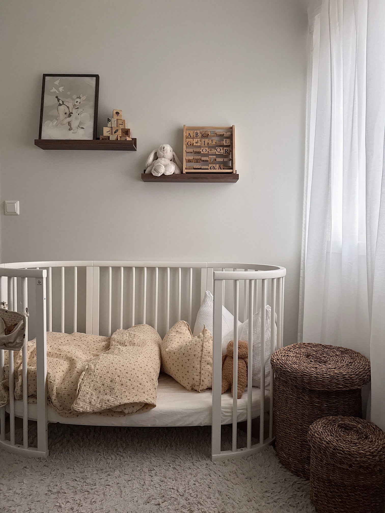 Stokke® Sleepi Mini V3 mit Sleepi Umbausatz Set inkl. Matratzen *BLACKSALE*