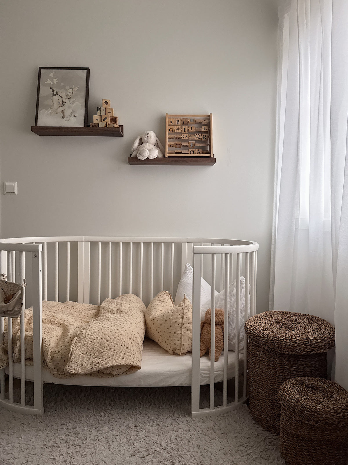 Stokke® Sleepi Mini V3 mit Sleepi Umbausatz Set inkl. Matratzen *BLACKSALE*