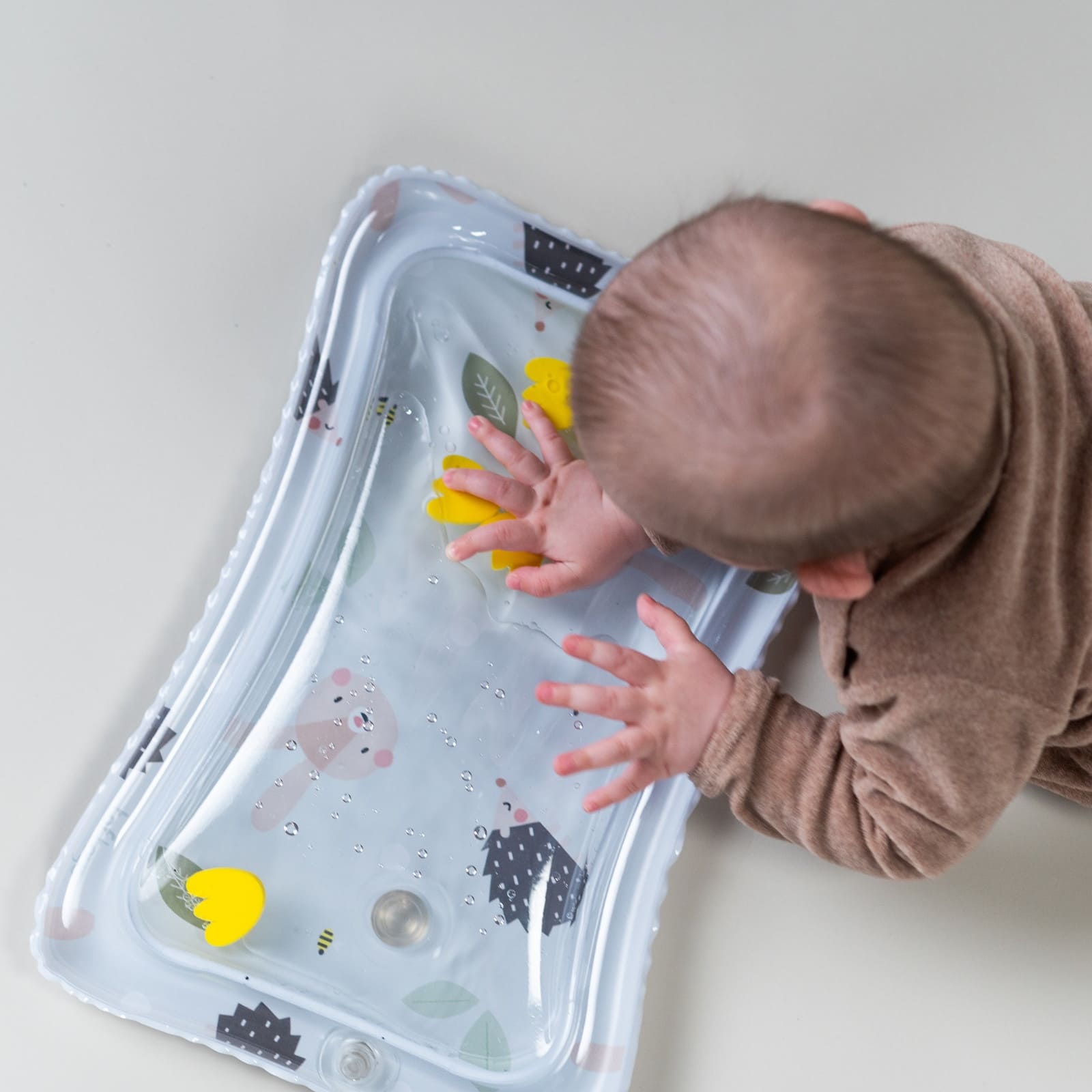 TAF TOYS Geschenkset Tummy Time