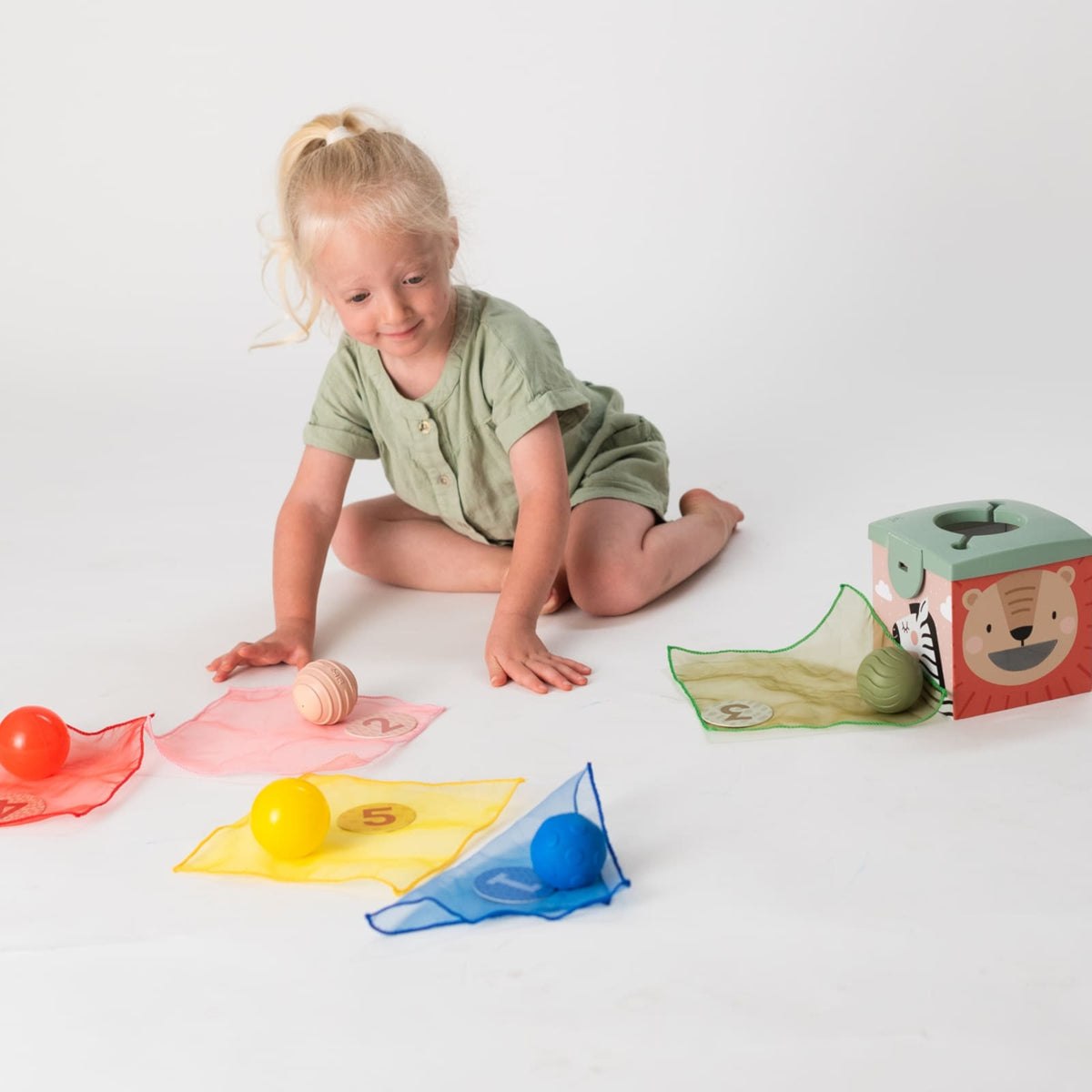 TAF TOYS Magic Box
