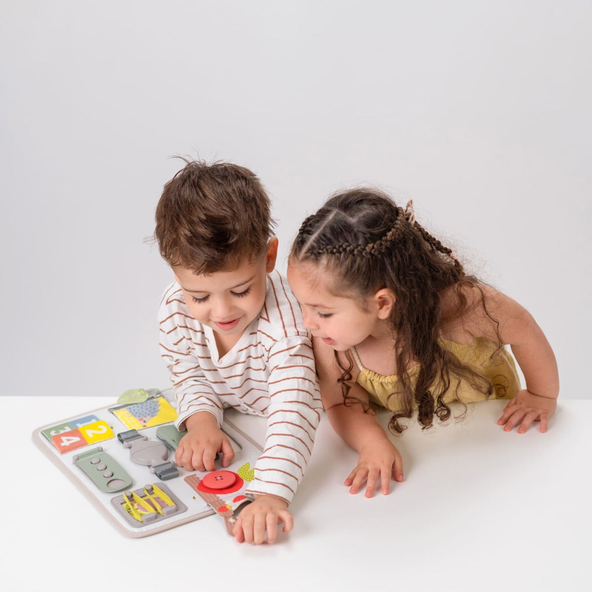 TAF TOYS Aktivitätenboard
