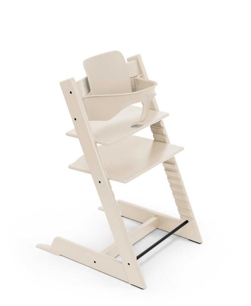 Stokke Tripp Trapp Hochstuhl Bundle mit Baby Set und Stokke Tray *SONDERAKTION*