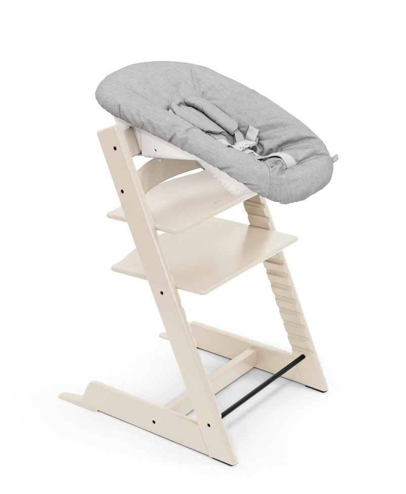 Stokke Tripp Trapp Hochstuhl Bundle mit Baby Set und Newborn Set *SONDERAKTION*