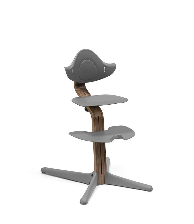 Stokke® Nomi® Hochstuhl Walnut