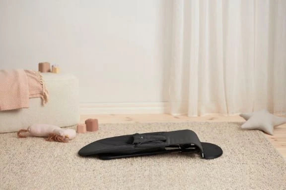 BabyBjörn Babywippe Soft Woven/Jersey Tri Fabric dunkelgrau