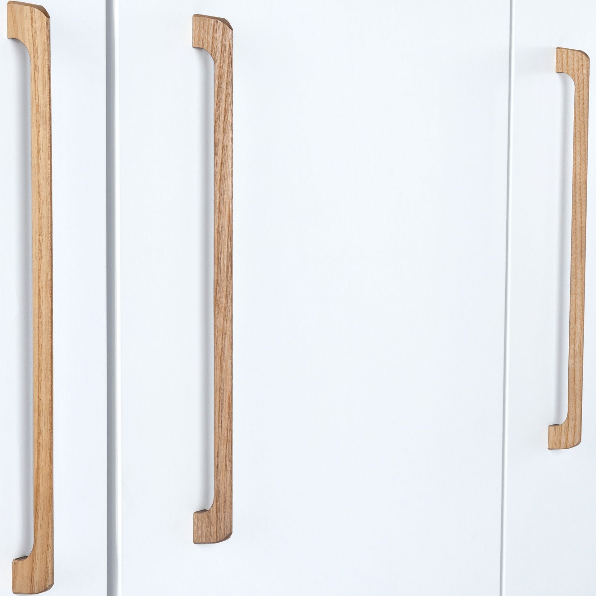 Arthur Berndt Lina Kleiderschrank 3-türig