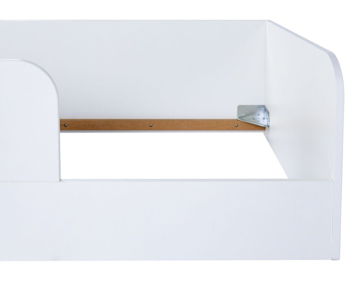 Arthur Berndt Montessori Bodenbett Thilo