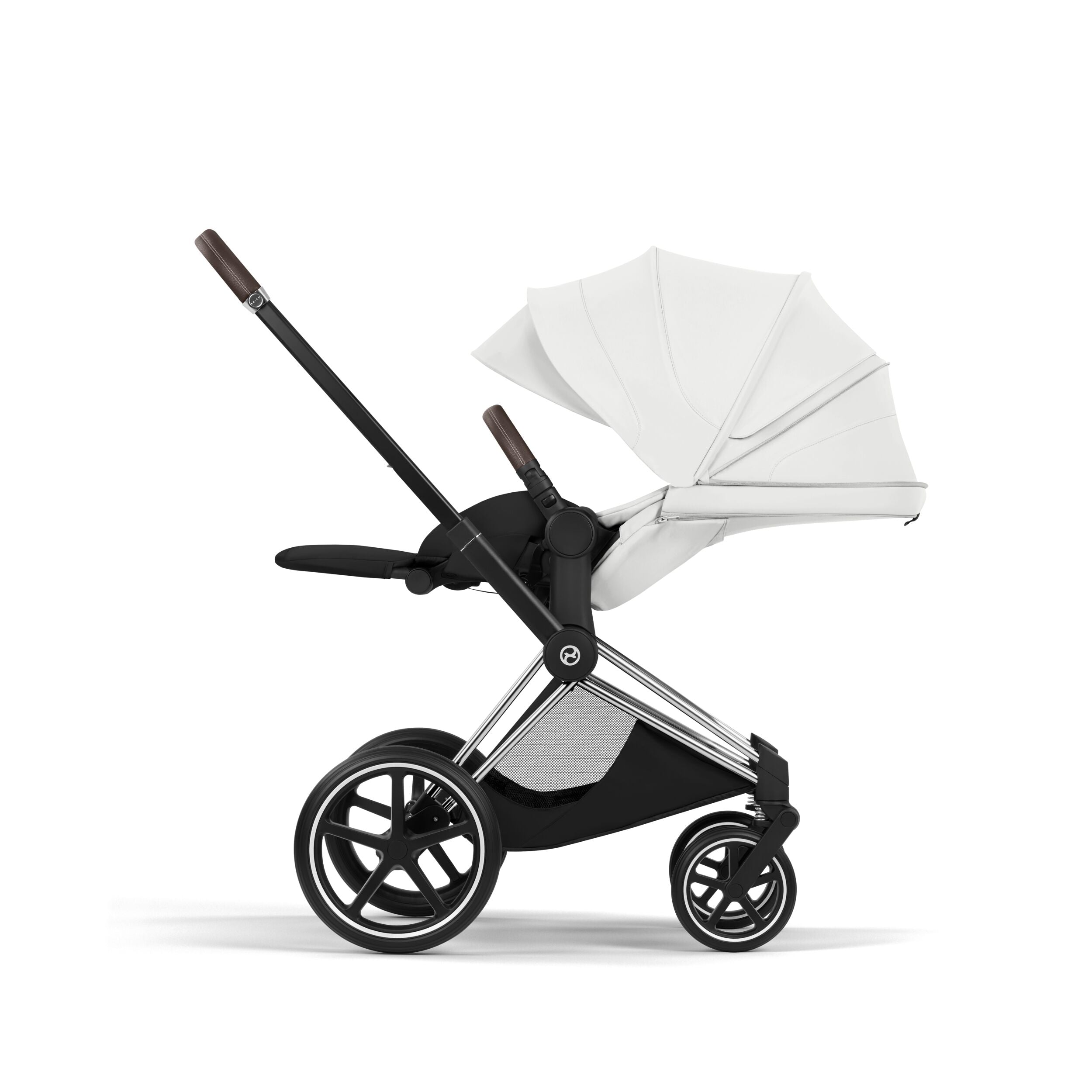 Cybex PRIAM 5 Style inkl. Babywanne faltbar Off White