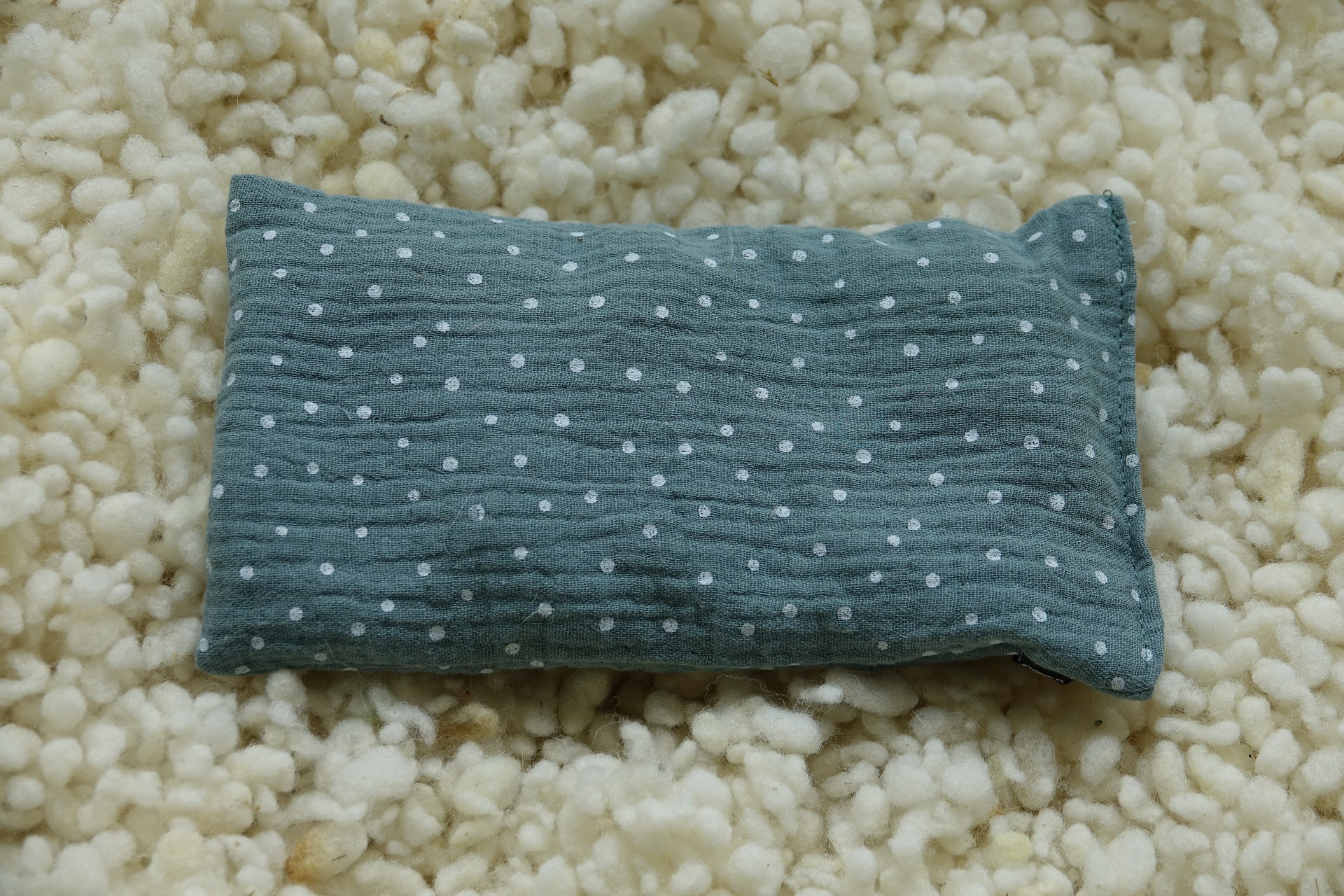 Wollreich Erdbeerkernkissen