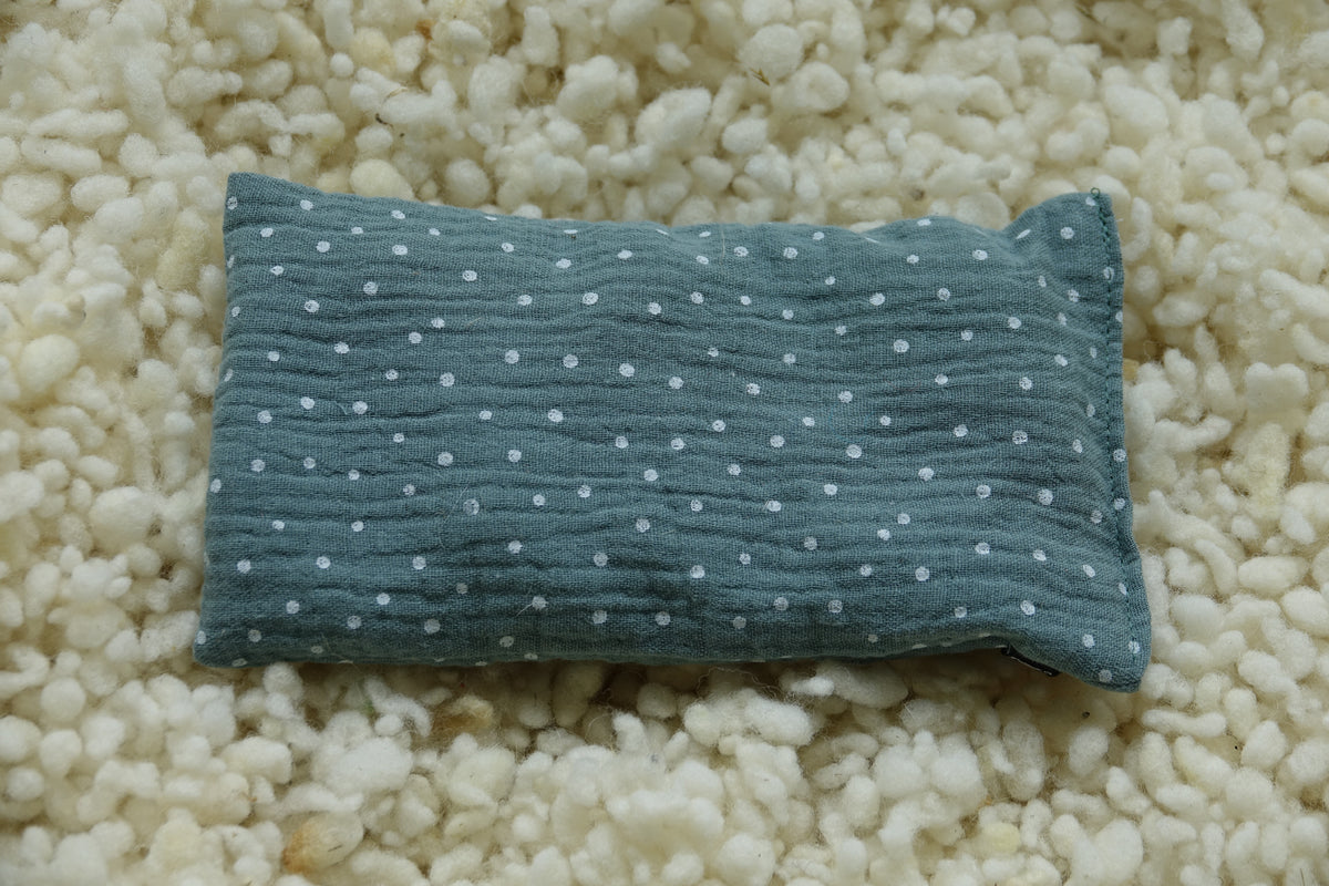 Wollreich Erdbeerkernkissen