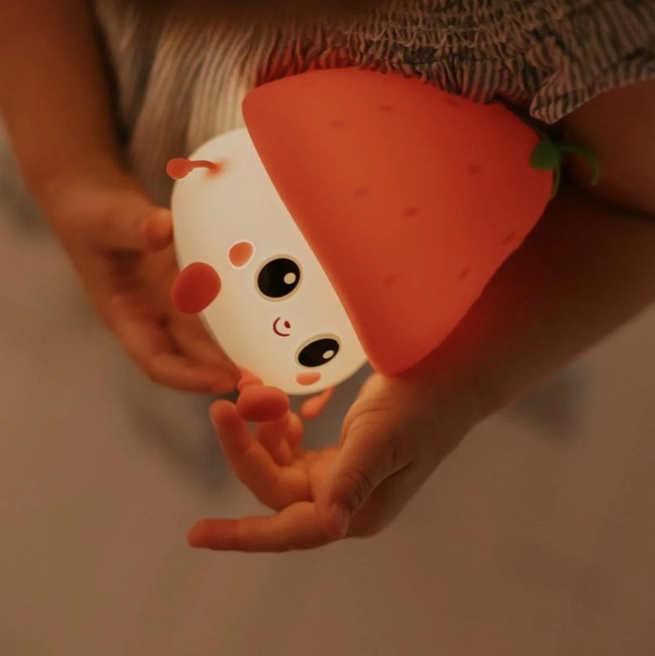 Mary's LED Lampe Erdbeere Red