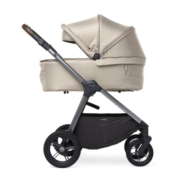 Mast M.5x G2 Kinderwagen mit Babywanne