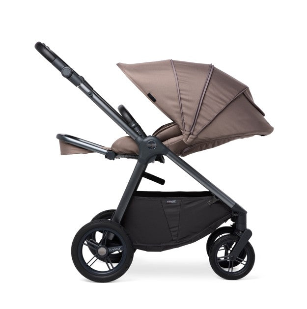 Mast M.5x G2 Kinderwagen mit Babywanne