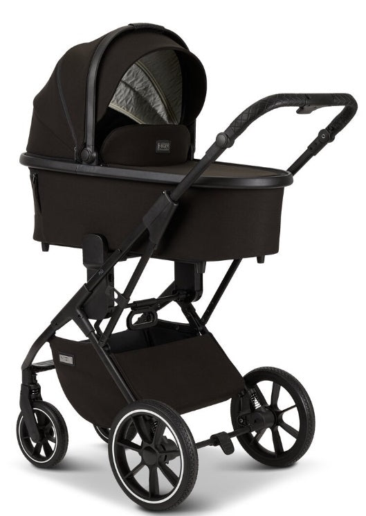 Moon Kinderwagen Piu