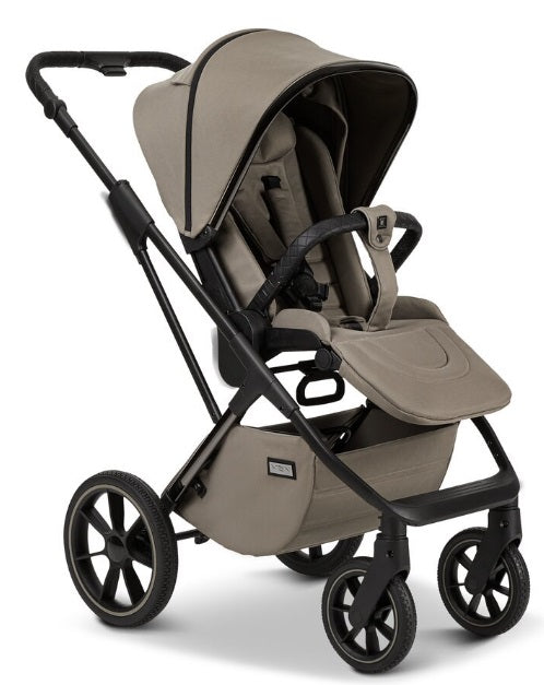 Moon Kinderwagen Piu