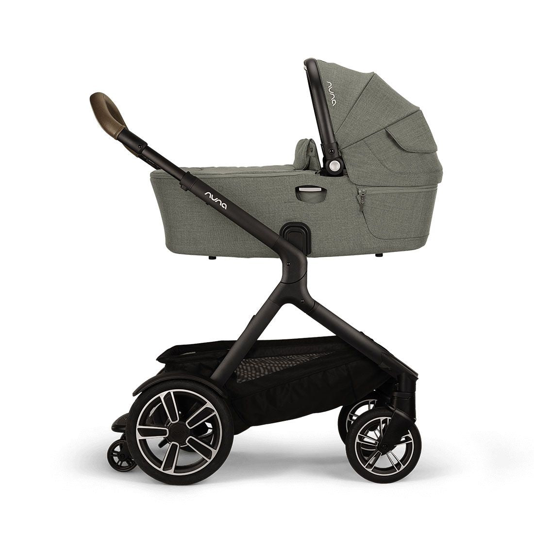 Nuna Demi Next Kinderwagen mit Babywanne