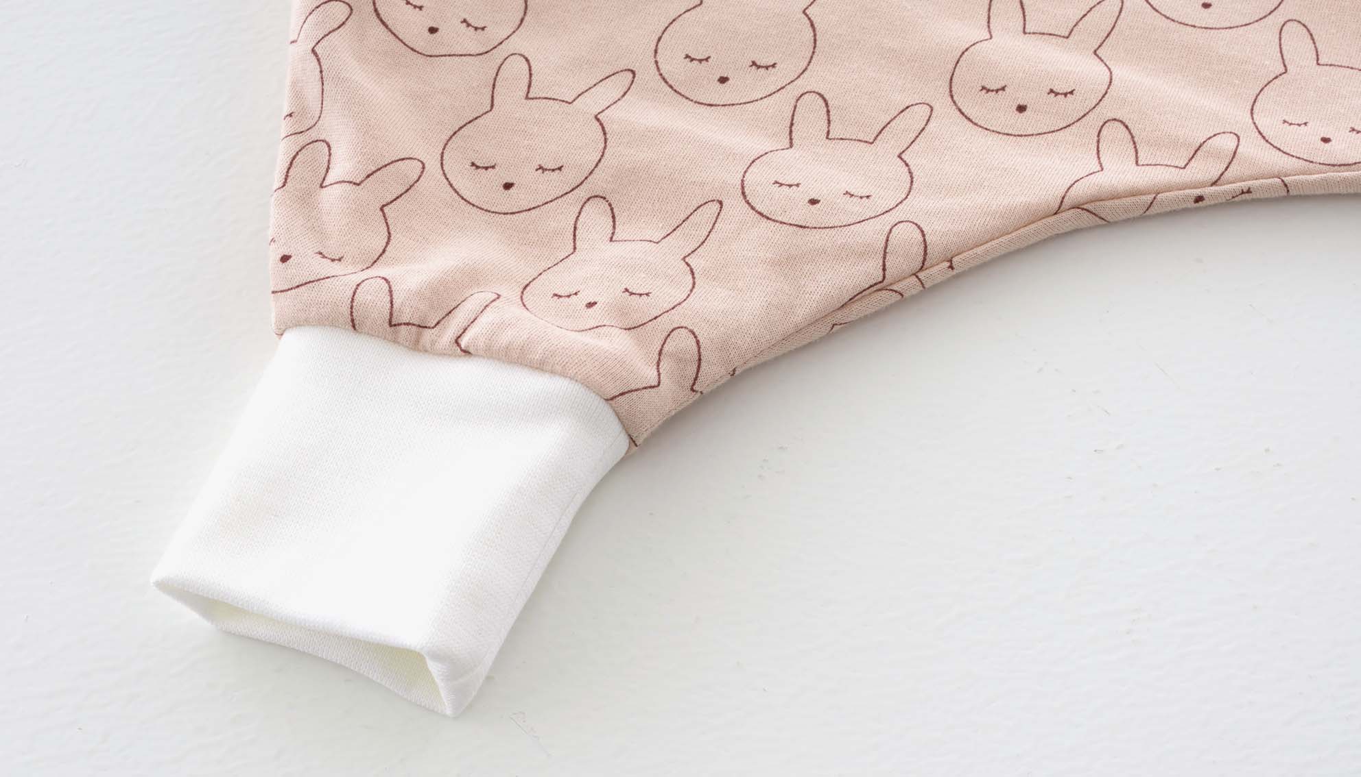 Träumeland Schlafanzug light TO GO Baumwolle Kuschelhase beige