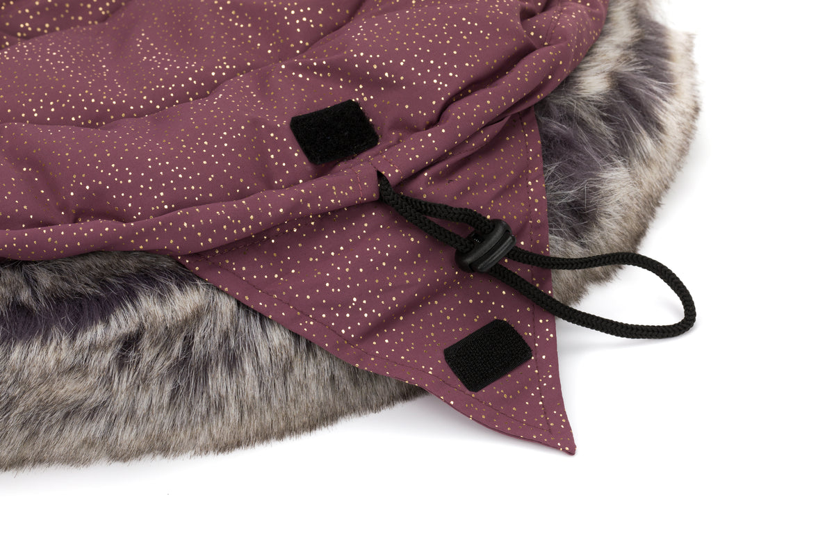 Fillikid Winterfusssack Lhotse für Wanne oder Babyschale Galaxy Berry