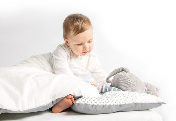 Wendebettwäsche für Kinderbetten 'Running Stars' 2-tlg.