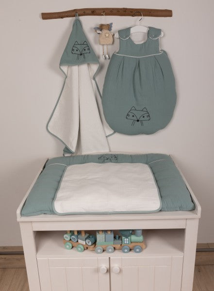 Bebe&#39;s Collection Musselin Wickelunterlage gross 85 x 70 cm Fuchs grün