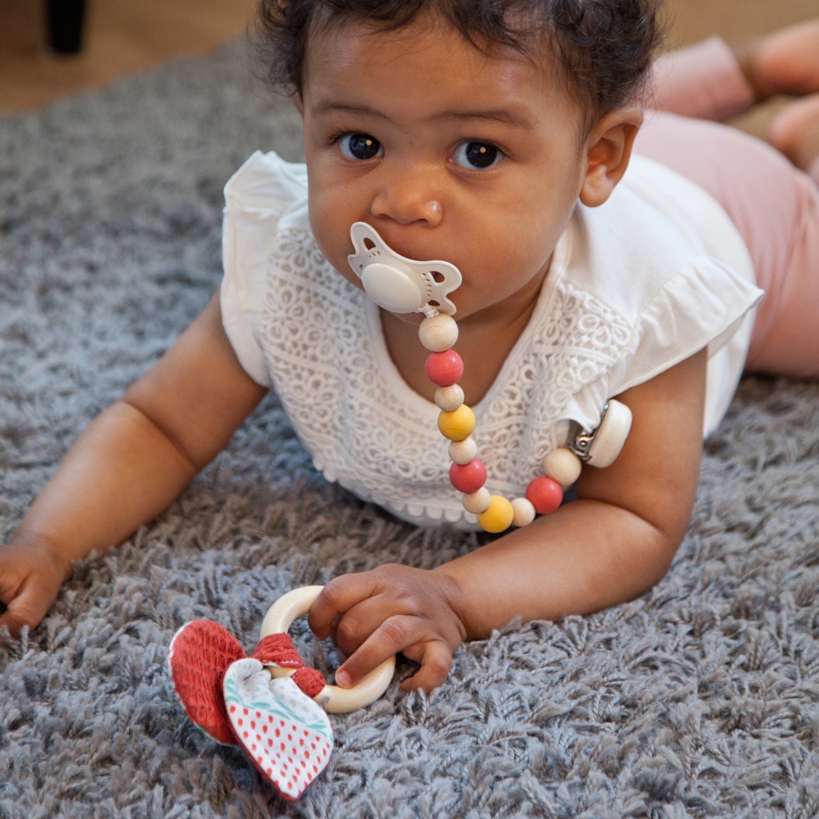 GRÜNSPECHT Nuggikette mit Kautschuk- und Holzperlen Sommer