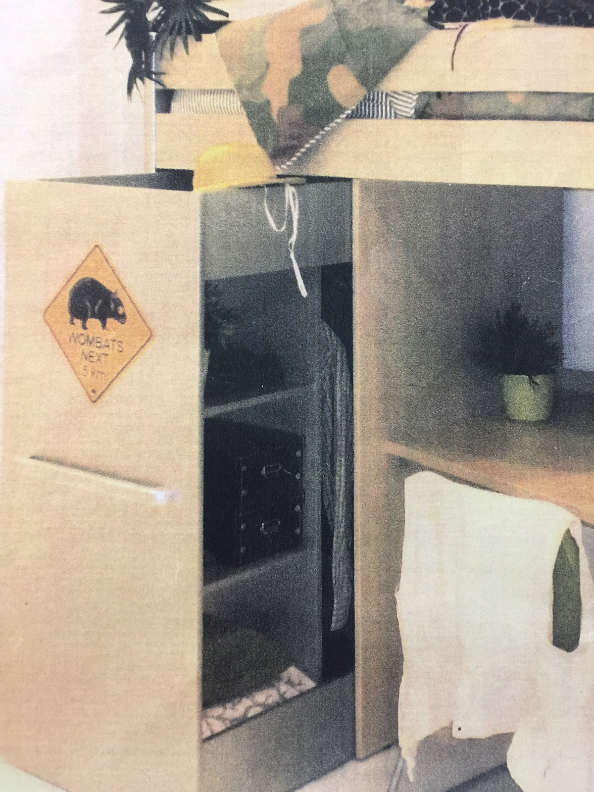 Hochbett mit Schrank und Schreibtisch Sonderangebot