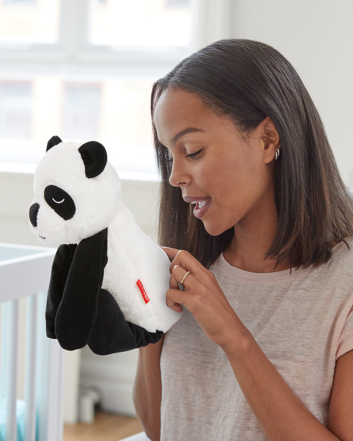 Skip Hop Cry Activated Soother Panda - Einschlafhilfe