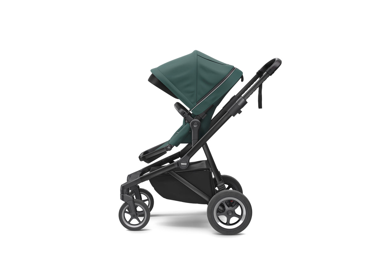 Thule Buggy Sleek Mallard Green on Black inkl. Babywanne (schwarzer Rahmen)