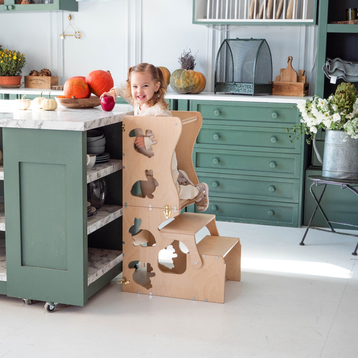 WOODANDHEARTS Lernturm Tiere