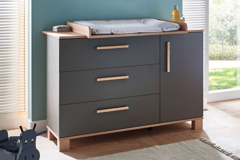 Berndt Cloe Kinderzimmer 3-teilig mit Wickelansatz (nur für kurze Zeit eine Matratze gratis dazu)