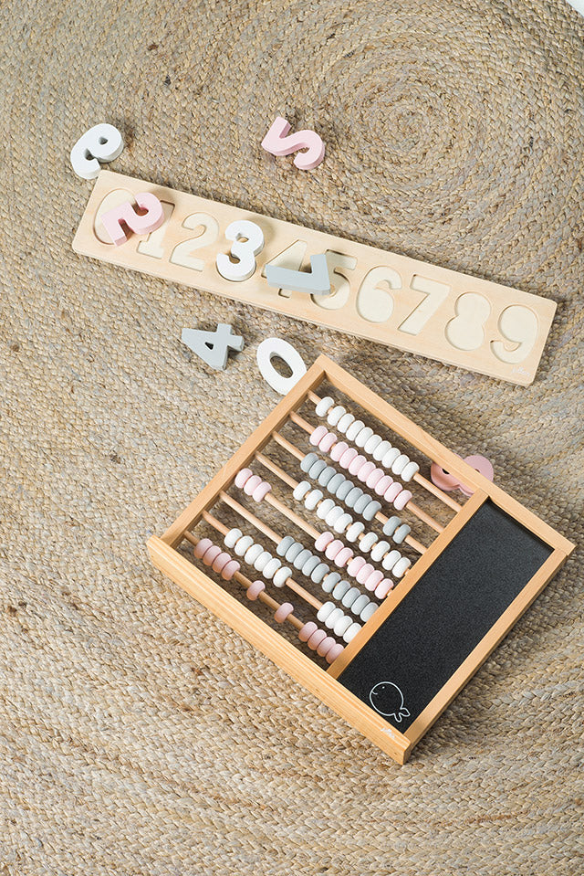 Jollein Zählrahmen aus Holz mit Kreidetafel Grey/Pink