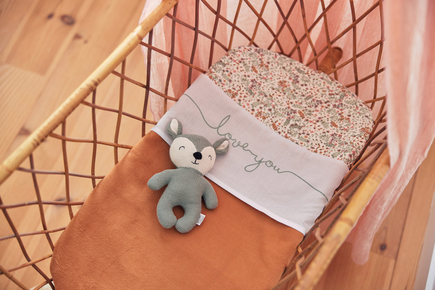 Jollein Kuscheltier Dear Pale Ash Green