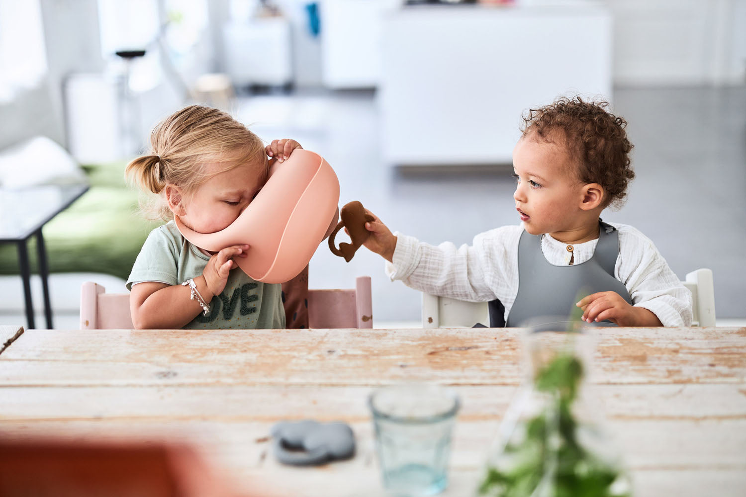 Jollein Lätzchen mit Auffangschale wasserdicht Pale Pink