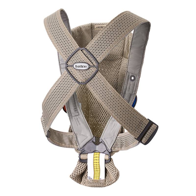 BabyBjörn Tragesitz Mini Mesh grau/beige