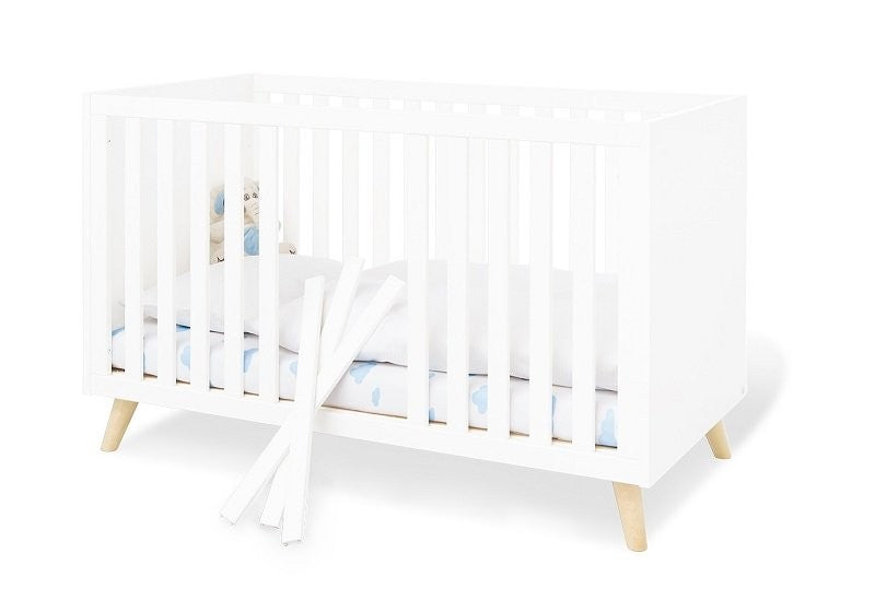 Pinolino Kinderbett 70x140 cm Move *SALE*