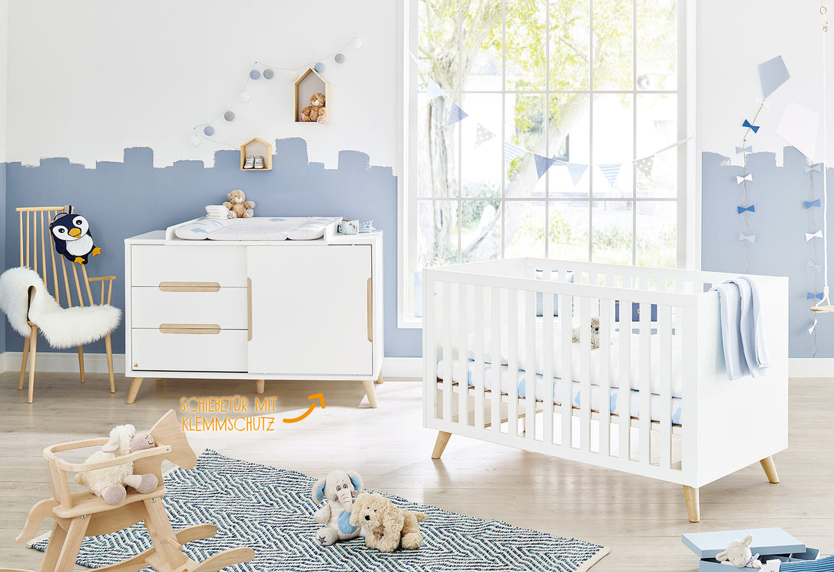 Pinolino Kinderbett 70x140 cm Move *SALE* + 4-tlg. Bettset 7Freunde gratis dazu!