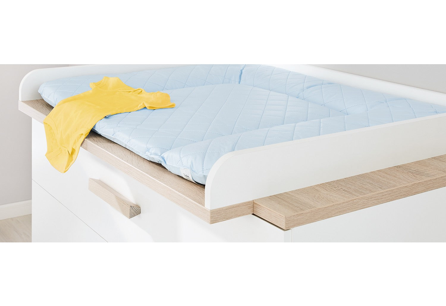 Pinolino Wickelkommode extrabreit inkl. Wickelaufsatz Lumi