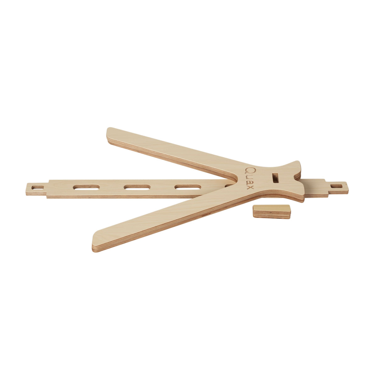 Quax Spieltrapez aus Holz mit Strickfiguren