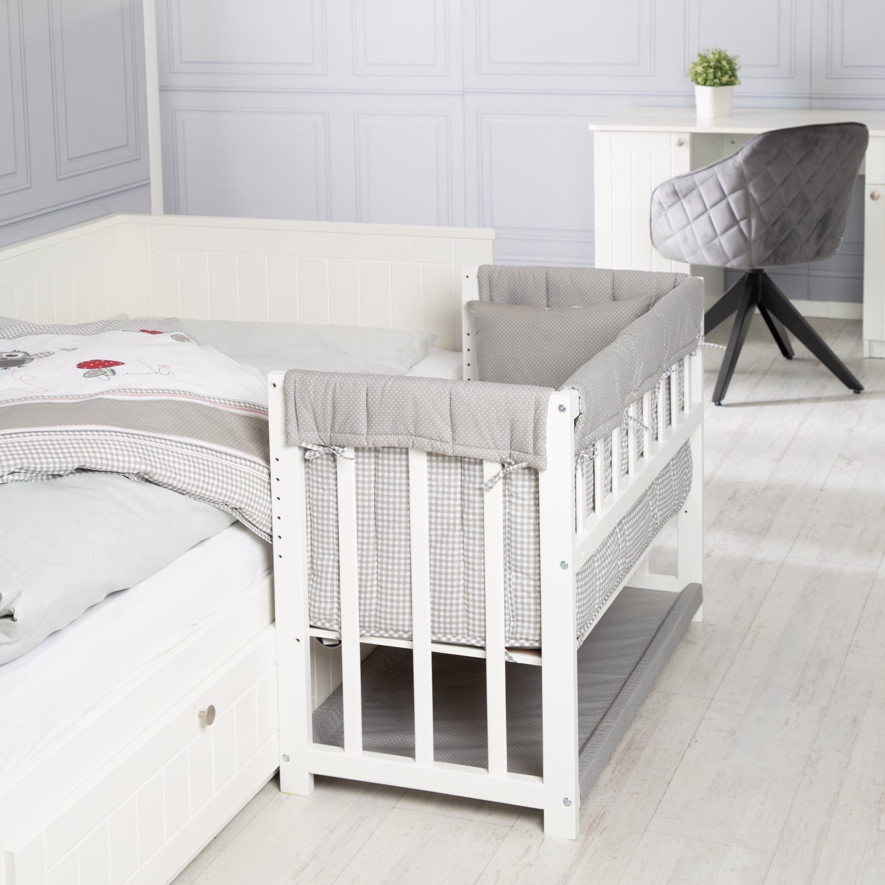 Roba Stuben- & Beistellbett 4 in 1 Adam & Eule inkl. kompletten Bettzubehör