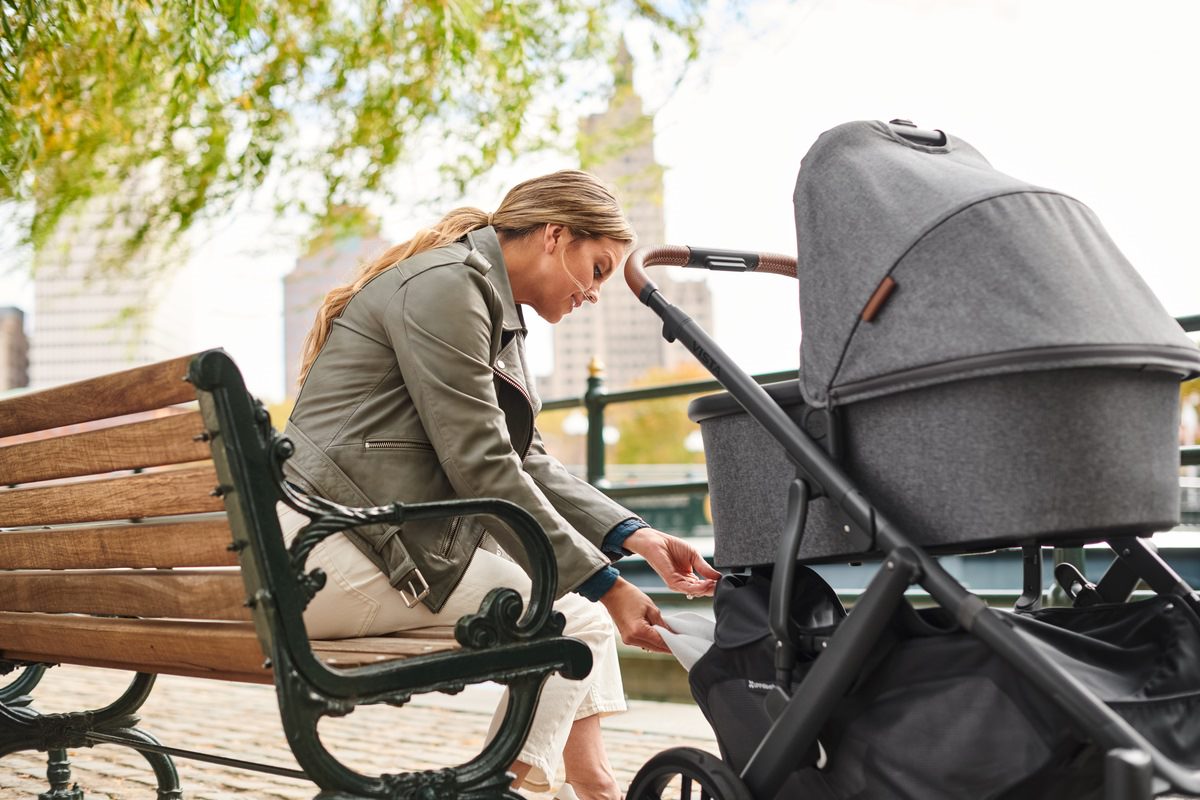 Uppababy Vista V2 Greyson mit Babywanne mit Babywanne